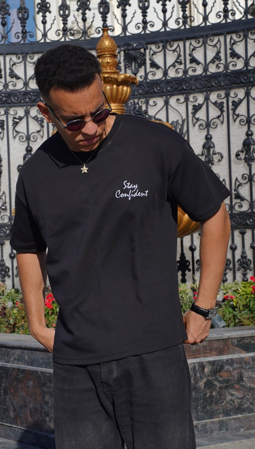 Stay Confident T-SHIRT